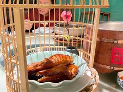 -佬麻雀·新湘菜(东方宝泰店)