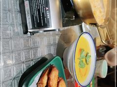 -清迈清迈巷口小排档(烟台山店)