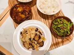 -乡村基·川味现炒大王(熙悦天街店)