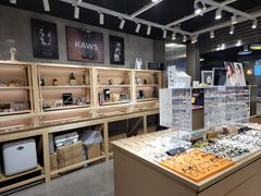 -棱石眼镜(CP静安店)