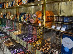 -VENCHI 闻绮(北京国贸商城店)