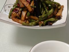 -秦扬居特色菜馆(上王村)