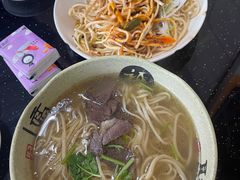 -十二忠手拉面(五福店)