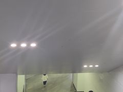 -汉中路(地铁站)