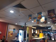 -麦当劳(松江店)
