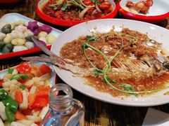 -老闵田螺馆·南昌市井菜·特色小吃(总店)