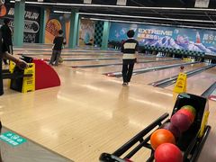 -极限PLAY运动娱乐新世界·团建派对潮玩休闲馆·室内蹦极高空游乐园