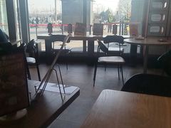 -必胜客(磁器口店)