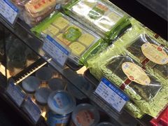 -功德林(南京西路店)