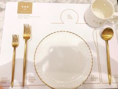 餐具摆设-张爱施法式西餐厅(汉街店)