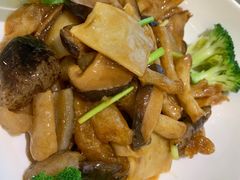 -骏莱海鲜鱼港(五角场店)