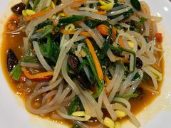 -清真·玛丽亚新疆菜主题餐厅(浙江中路店)