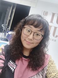 -镁连社·美联社