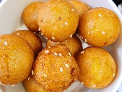 -黑色经典臭豆腐·湖南特产(步行街店)