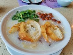 荔湾艇仔粥-点都德(龙之梦店)