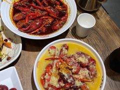 -叶派龙虾•招牌香辣蟹·海鲜(中海国际店)