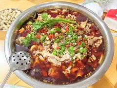 -米二红烧兔(华阳店)