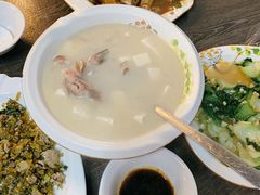 -阿凡海鲜(甬港北路店)