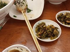 -三两春肚肺汤(崂山路店)