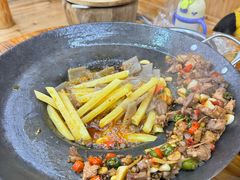 -卡拉农庄 正宗斗鸡肉