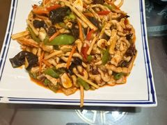 -宾朋海鲜特色美食餐厅·纯手工鲅鱼水饺(兴海路店)