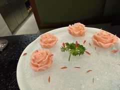 -得意咚瓜·顺德鱼生·冬瓜火锅(深圳首店)