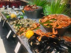 -海口绿发希尔顿酒店-田园汇自助餐·三文鱼·海鲜