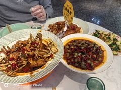 -嗨辣小聚·盘锦河蟹·海鲜烧烤龙虾(盘锦十年好店)