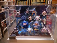 -泡泡玛特POPMART(东直门来福士店)