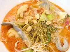 -二钢串叔麻辣烫(华龙大厦店)
