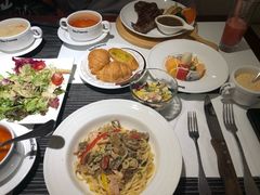 -斗牛士牛排餐厅(嘉里汇店)