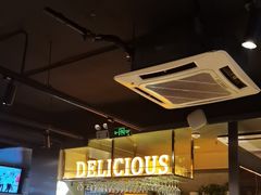 -记忆串城·东北烧烤·小龙虾·大型团建(南油店)