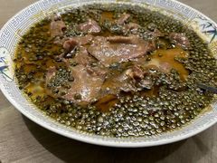 -胡记饭店(保工街店)