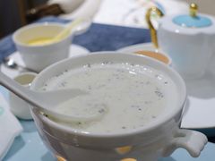 -燕庭·纯燕窝·甜品下午茶(南京西路店)