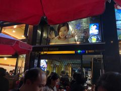 -BHC炸鸡(明洞总店)