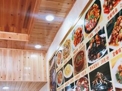 -乡土特色.冷锅鱼.牦牛肉汤锅