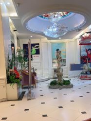 点击看大图 -亲亲宝贝艾尔莎亲子摄影会馆(中华路店)