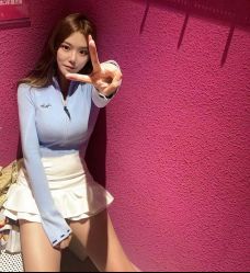 -朗峰专业美发沙龙