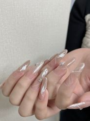 -UU·NAIL美甲美睫專門店