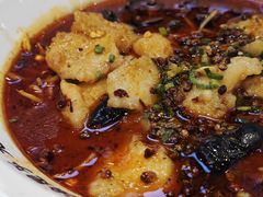 -渝是乎酸菜鱼·川渝小炒(新世界百货望京店)