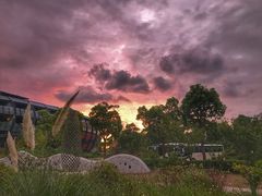 -上海滴水湖皇冠假日酒店