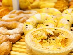 -焙丽拾光(麦凯乐直营店)