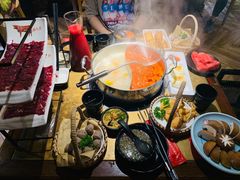 -左庭右院鲜牛肉火锅(南通CBD大有境店)