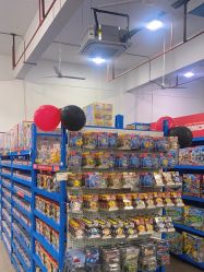 -逝水玩具折扣店