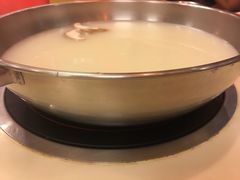 -彤德莱火锅(商圣嘉源店)