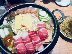 -WOW LUCKY创意韩料(龙阳广场店)
