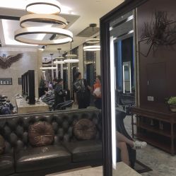 -AKOZO Beauty Salon