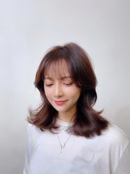 -BULB STUDIO 巴柏明星发型工作室