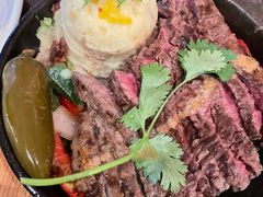 -Chili's Cafe&Bar奇利斯(滨江店)
