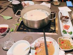 -捞王锅物料理(上海世茂广场店)